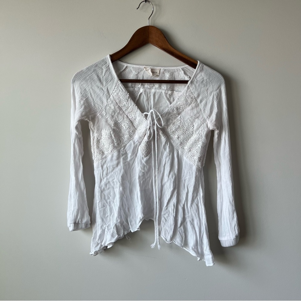 Vestique Long Sleeve Top
